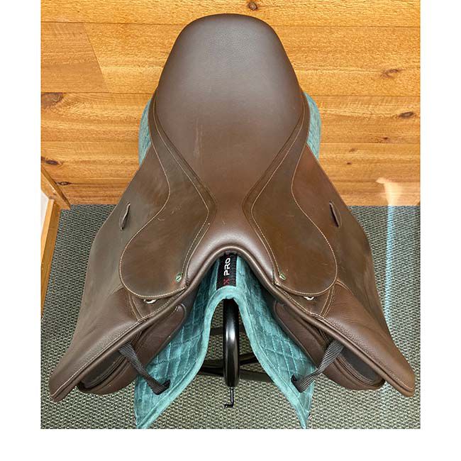 Used Bates Arena All Purpose Saddle - Brown - 18" image number null