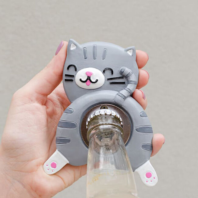 Pearhead Cat Butt Bottle Opener image number null