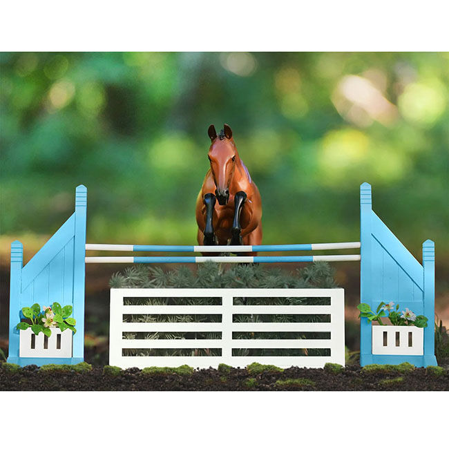 Breyer Brush Box Jump - 2024 Edition image number null