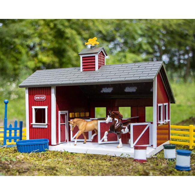 Breyer Stablemates Little Red Stable Set with Two Horses image number null