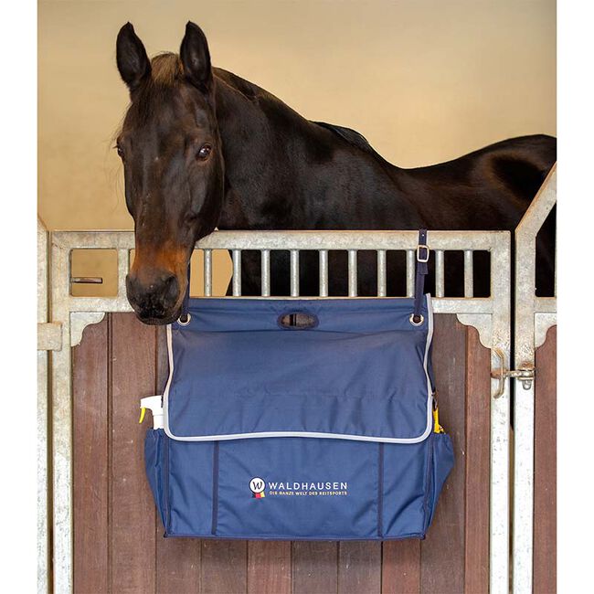 Waldhausen Stable Bag image number null