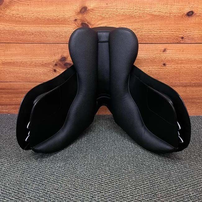 Demo Condition - Arena Saddles High Wither All Purpose Saddle image number null