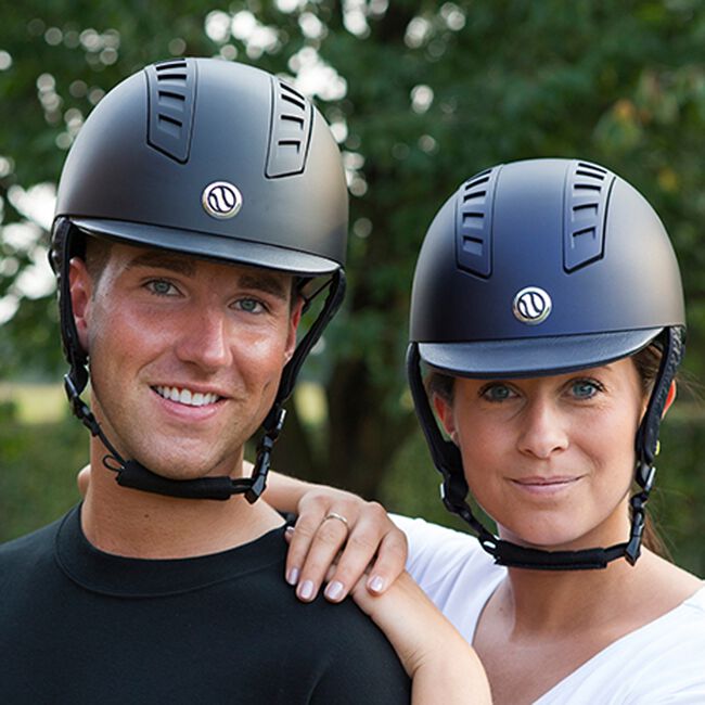 Trauma Void EQ3 Smooth Shell Helmet The Cheshire Horse