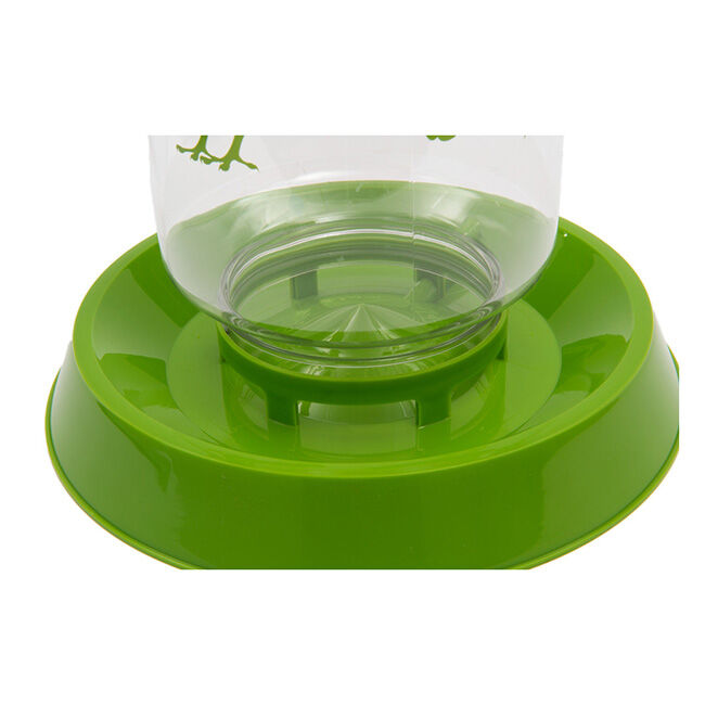 Lixit Chicken Feeder or Waterer with Reversible Base - 128 oz image number null