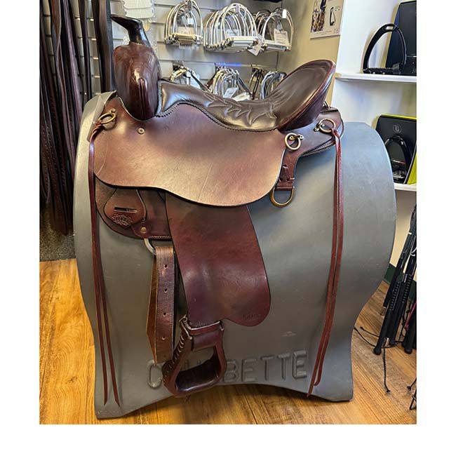 Used Tucker High Plains Trail Saddle - 16.5" image number null