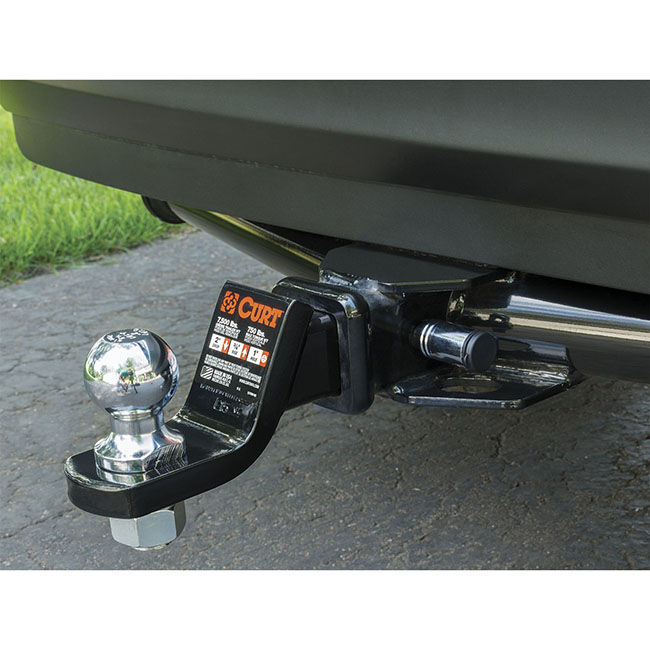 CURT 5/8" Chrome Hitch Lock image number null