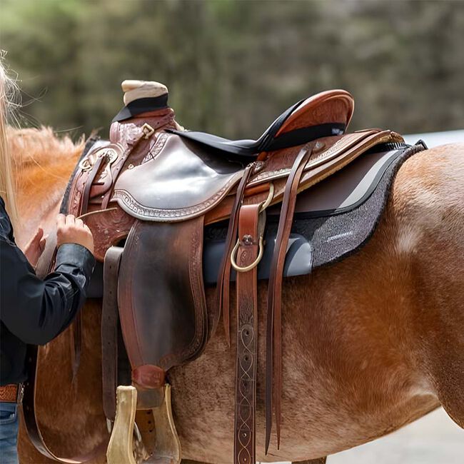 ThinLine Western Pro-Tech Square Felt Saddle Pad image number null