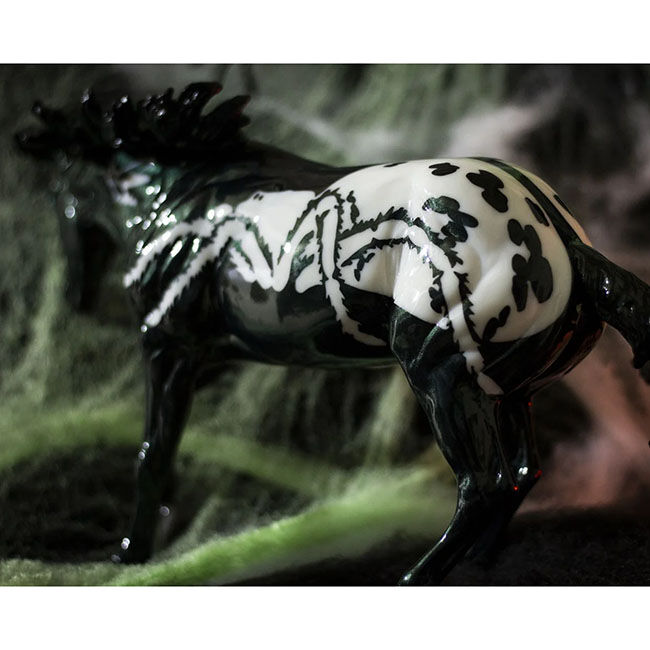 Breyer 2025 Halloween Horse - Arachne image number null