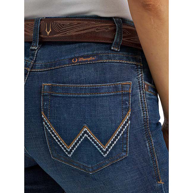 Wrangler Women's Ultimate Riding Jean Willow Mid-Rise Bootcut - Lovette image number null