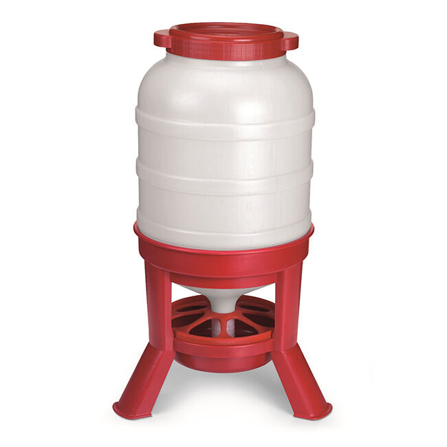 Miller 60 Lb. Plastic Dome Feeder image number null