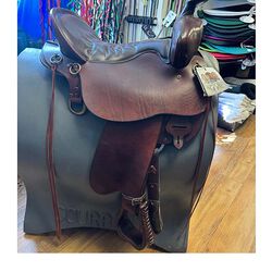 Used Tucker High Plains Trail Saddle - 16.5"