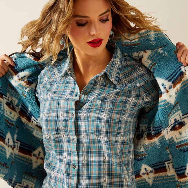 Ariat Women's Dilon 2.0 Reversible Insulated Vest - Mole image number null