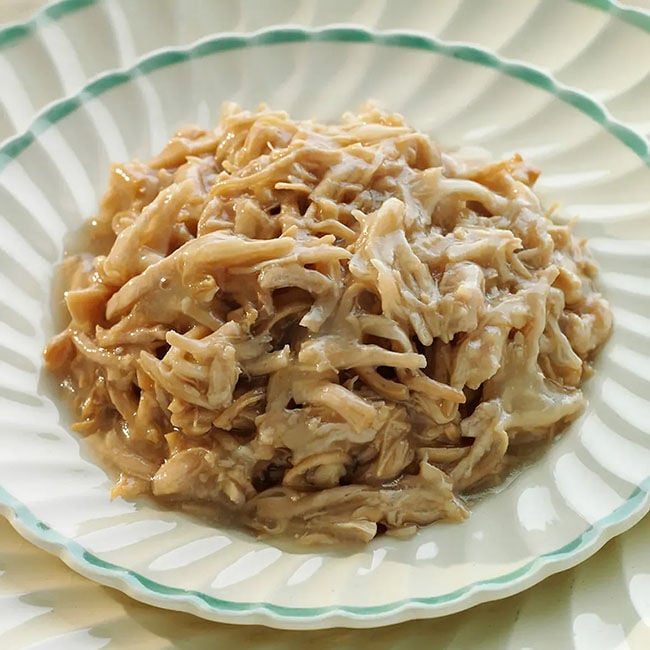 Earthborn Holistic Cat Food - Chicken Catcciatori - 5.5 oz image number null