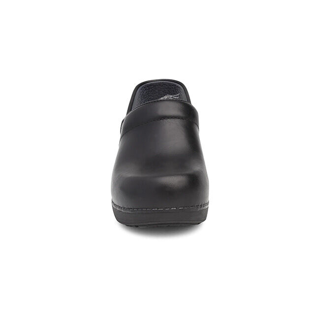 Dansko XP 2.0 Black Pull Up Clog  image number null