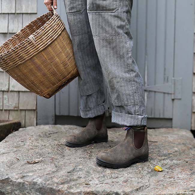 Blundstone Women's Thermal Chelsea Boots - Rustic Brown image number null