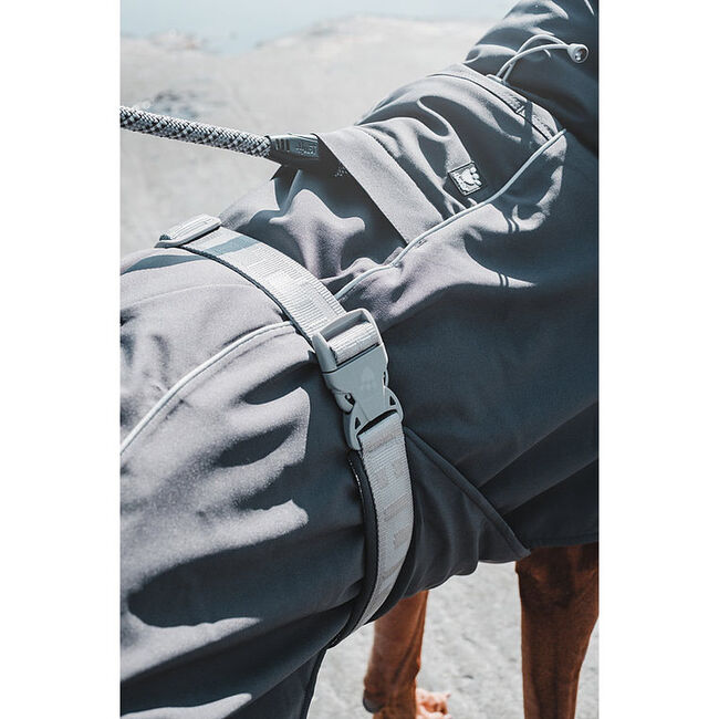 Hurtta Extreme Warmer Dog Coat - Blackberry - Closeout image number null