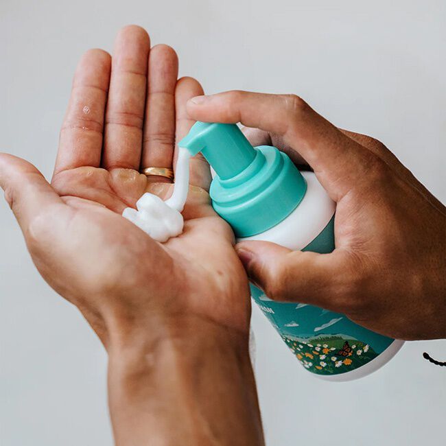 Badger Baby Foaming Shampoo & Wash - 10 oz image number null