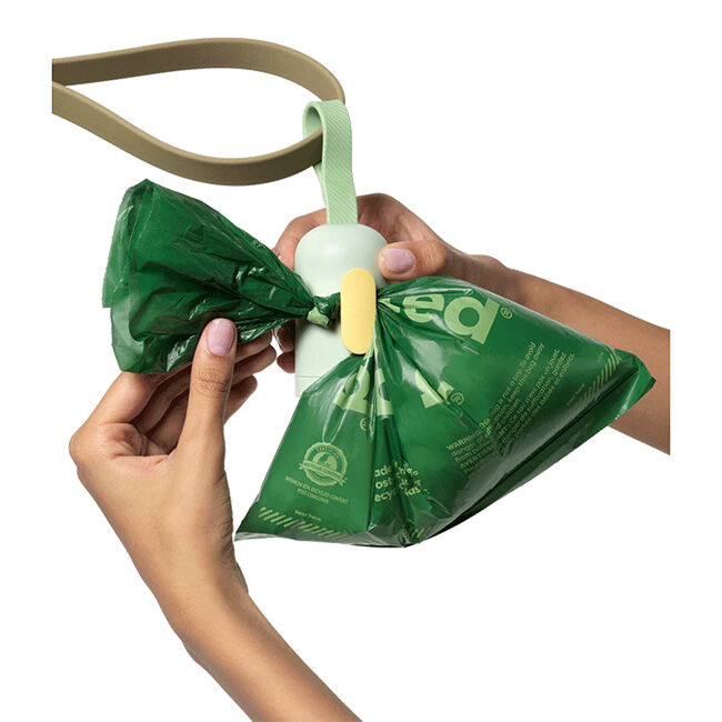 Earth Rated Leash Dispenser 2.0 With 15 Bags image number null