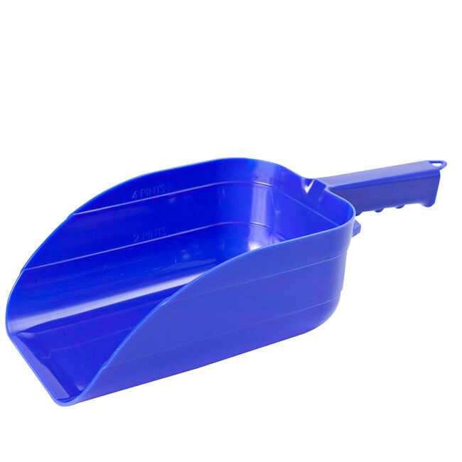 Little Giant 5 Pint Plastic Feed Scoop Berry image number null