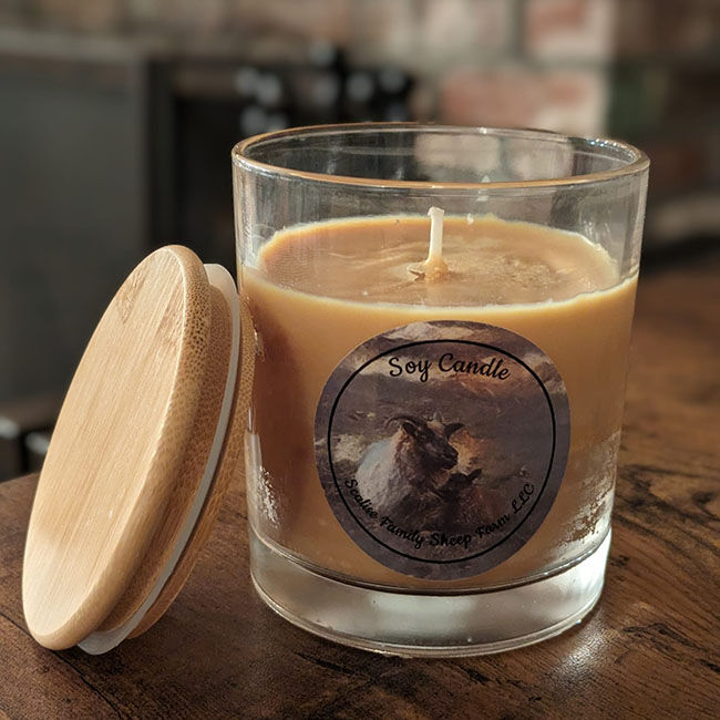 Scalise Family Sheep Farm Soy Candle - Old Town Tavern image number null