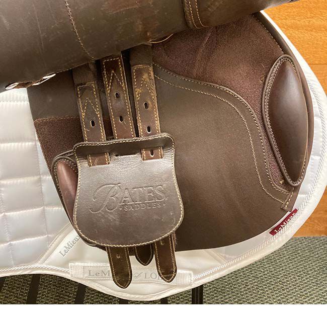 Used Bates Caprilli Close Contact Saddle with Luxe Leather - Classic Brown - 18" image number null