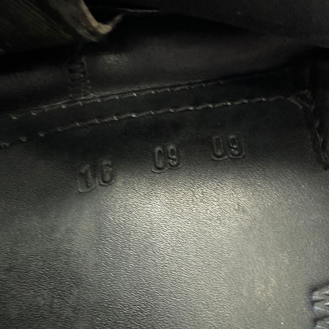 Used Jorge Canaves Vienna Dressage Saddle - 16" image number null