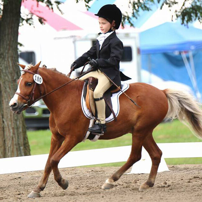 Customer Martina with her TuffRider Kids' Starter Paddock Boots in action image number null