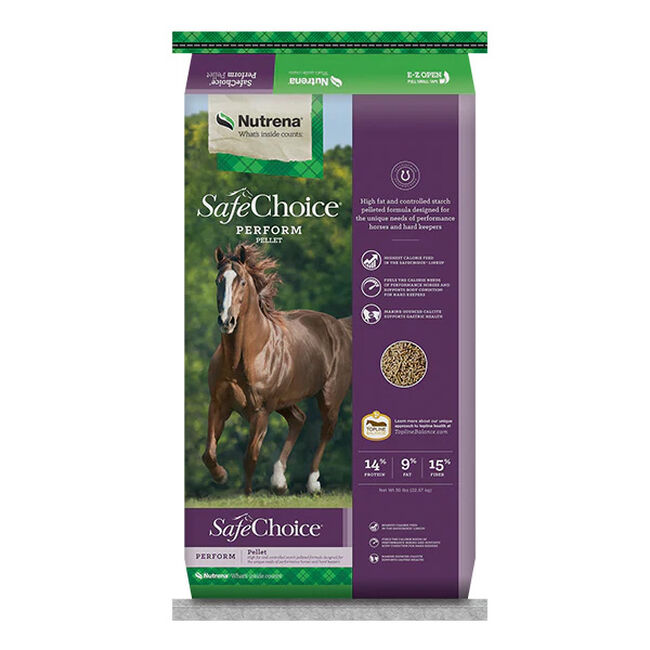 Nutrena® SafeChoice® Perform Horse Feed image number null