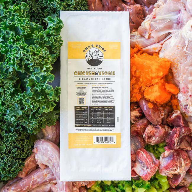 Oma's Pride Frozen Raw Chicken & Veggie Mix image number null