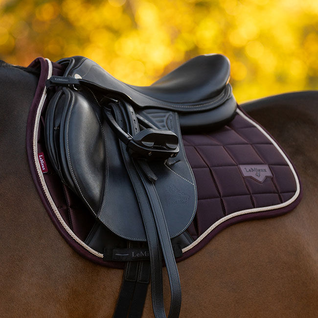 LeMieux Loire Classic All Purpose Pad - Damson image number null