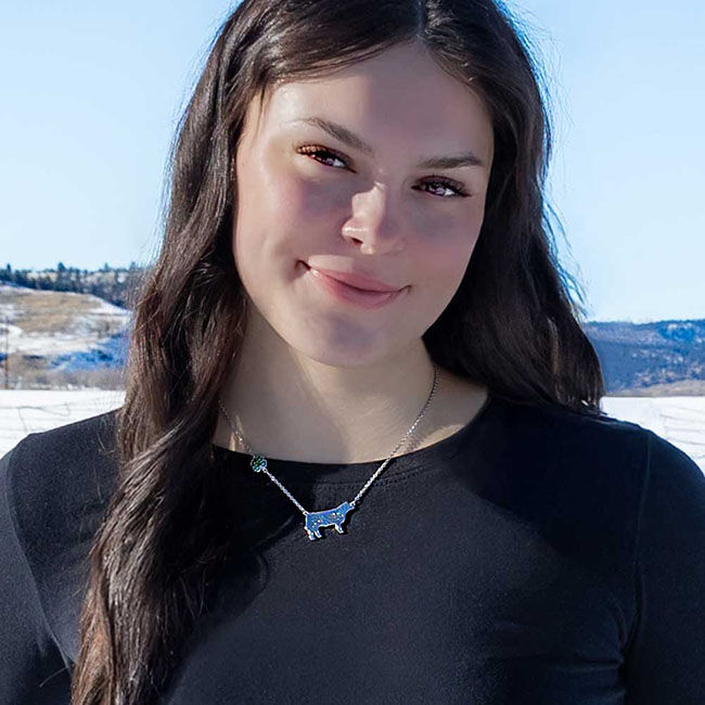 Montana Silversmiths 4-H Steer Showman Necklace image number null