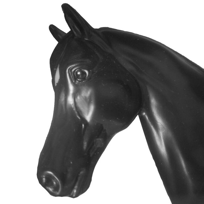 Breyer Classics Black Beauty Horse & Book Set - Face image number null