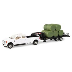 John Deere 1:32 Ford Pickup and Hay Bales Toy