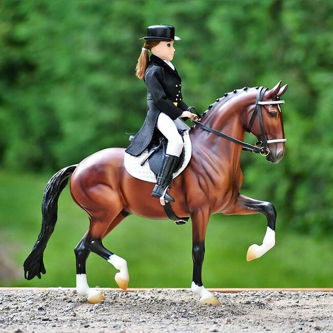 Breyer Stoneleigh II Dressage Saddle image number null