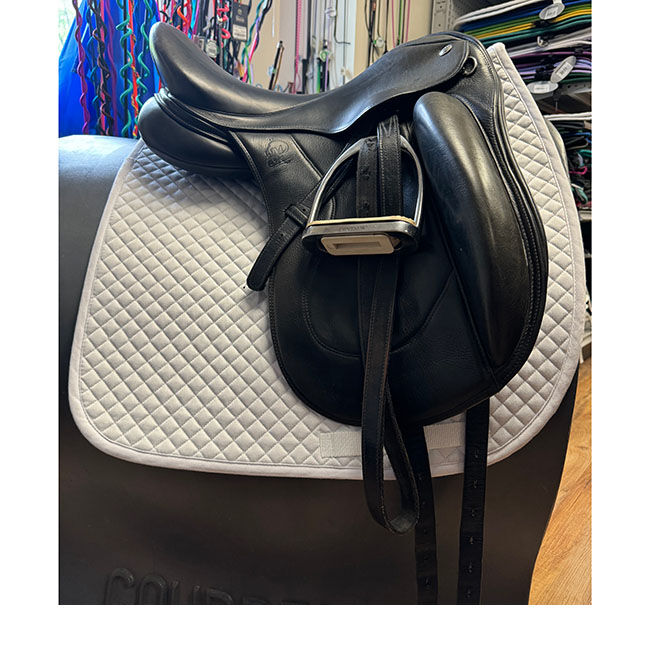 Used MacRider Arlando Dressage Saddle - 17.5" image number null