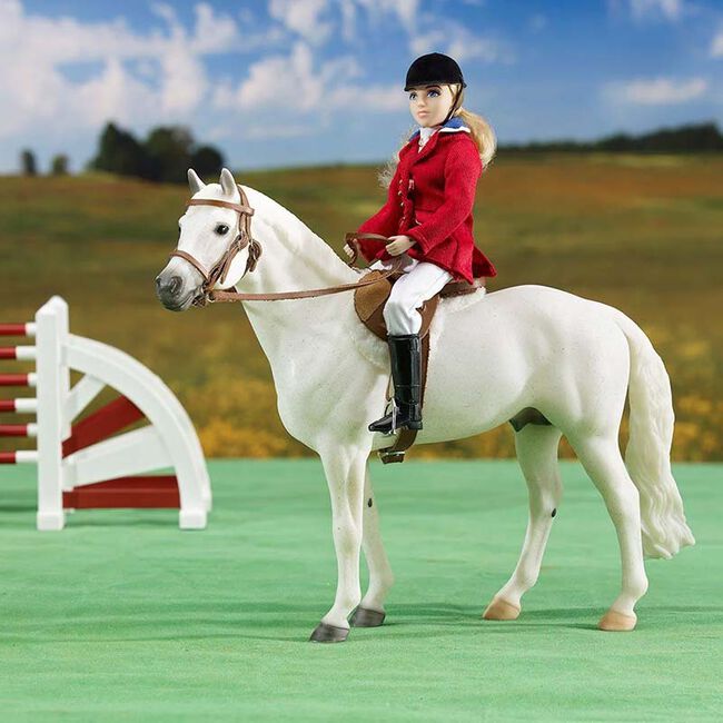 Breyer Show Jumper Brenda Traditional Series image number null
