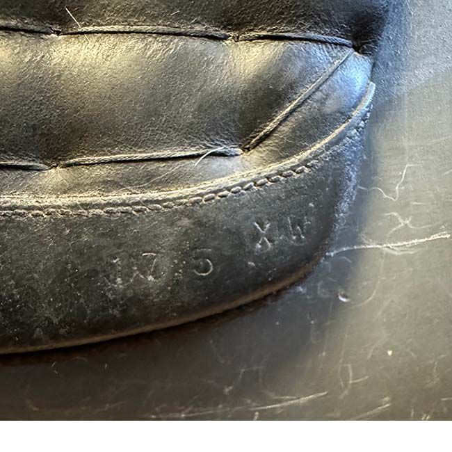 Used Masters Dressage Saddle - 17.5" image number null
