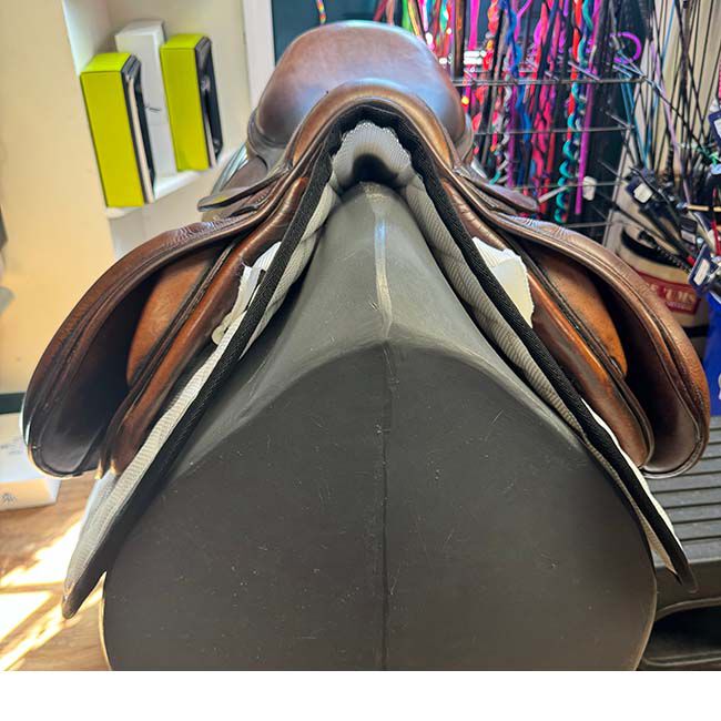 Used Devoucoux Arcade Normale Saddle - 16.5" image number null
