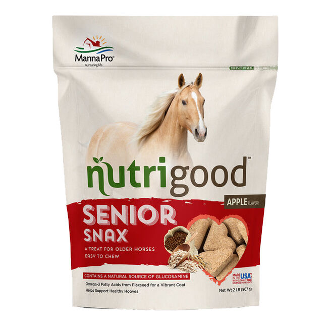 Manna Pro Nutrigood Senior Snax Horse Treats - Apple Flavor image number null