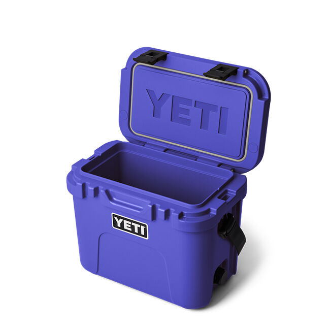 YETI Roadie 15 Hard Cooler - Ultramarine Violet image number null