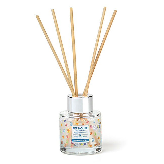 Pet House Candle Reed Diffuser - Sunwashed Cotton image number null