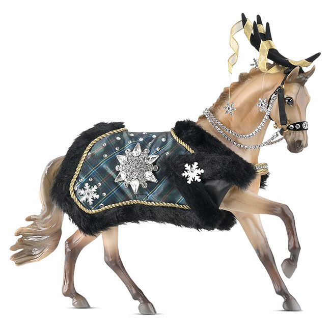 Breyer 2023 Holiday Horse - Highlander - Closeout image number null