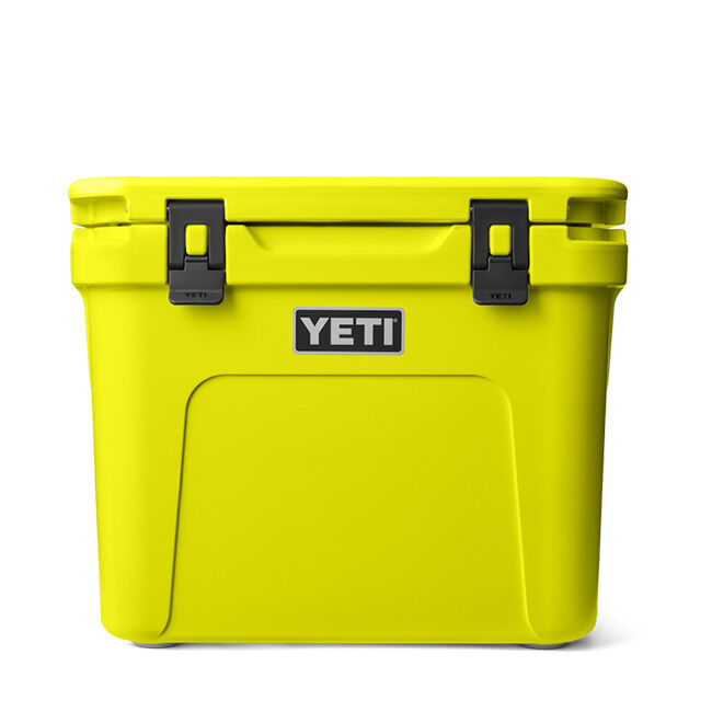 YETI Roadie 32 Wheeled Cooler - Firefly Yellow image number null