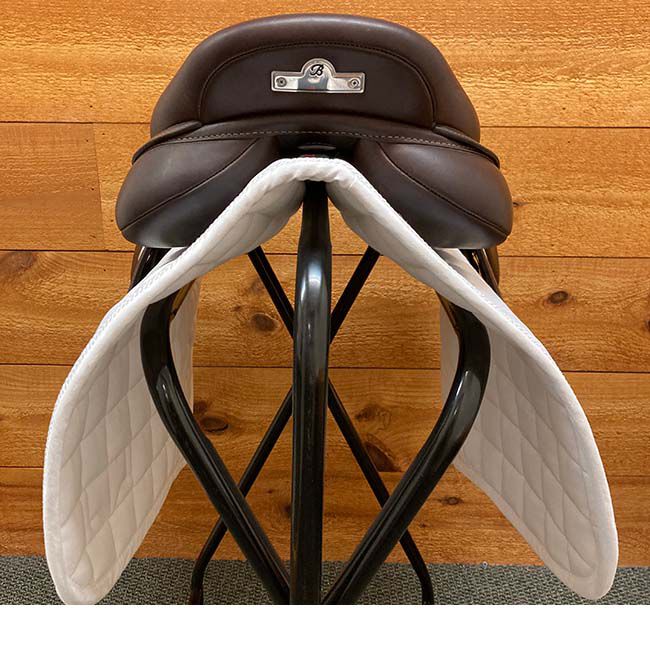 Used Bates Caprilli Close Contact Saddle with Luxe Leather - Classic Brown - 18" image number null