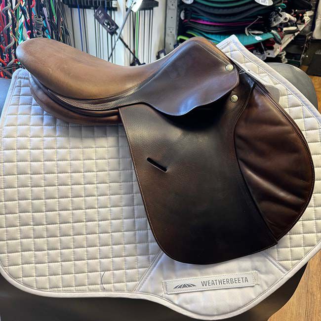 Used Butet Close Contact Saddle - 16" image number null