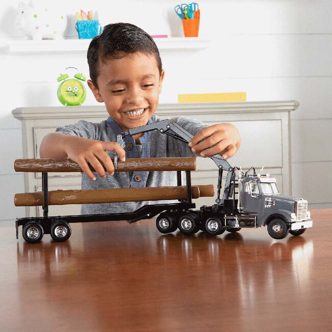 TOMY 1:32 Freightliner 122SD Logging Truck with Logging Trailer image number null