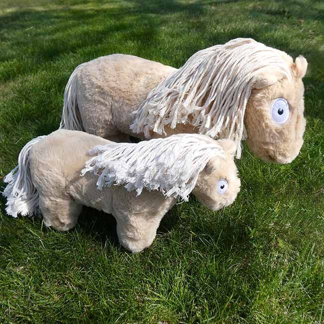 Crafty Ponies Foal - Palomino image number null