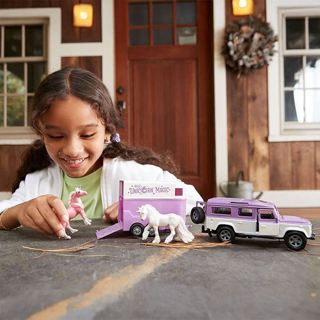 Breyer Unicorn Magic Land Rover & Tag-A-Long Trailer image number null