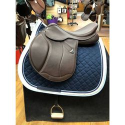 Demo Bates Caprilli Close Contact + Luxe Leather Saddle