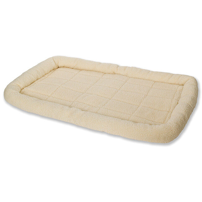 Little Giant Fleece Pet Bed image number null